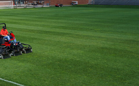 How to Maintain and Adjust Reel Mower Cutting Units